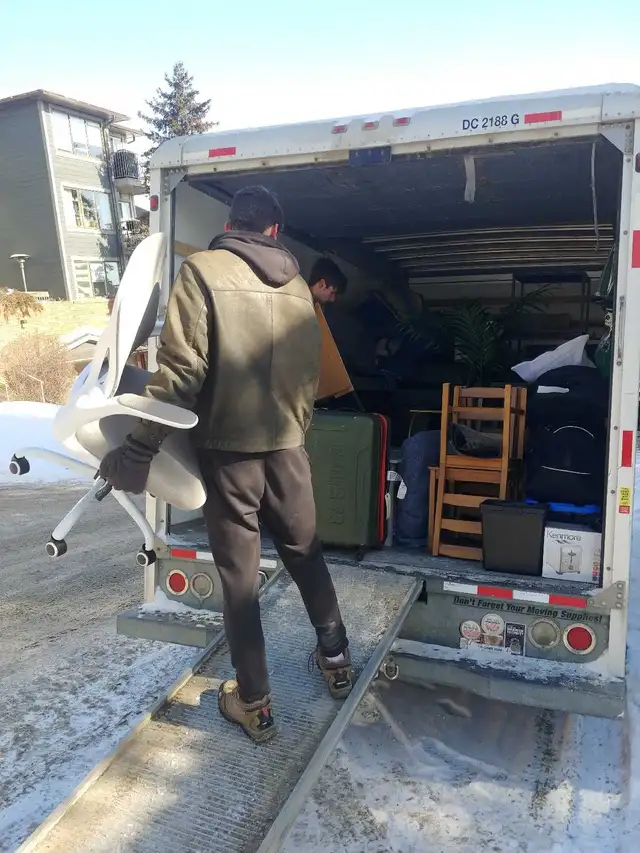 AFFORDABLE  5-STAR HOTSHOT AND CUSTOM DELIVERY SERVICE ✅ in Moving & Storage in Calgary - Image 8