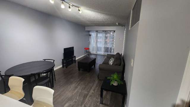 Spacious 75 East Liberty 2 Bdrm./2 Bthrm. apartment for Rent in Long Term Rentals in City of Toronto - Image 3