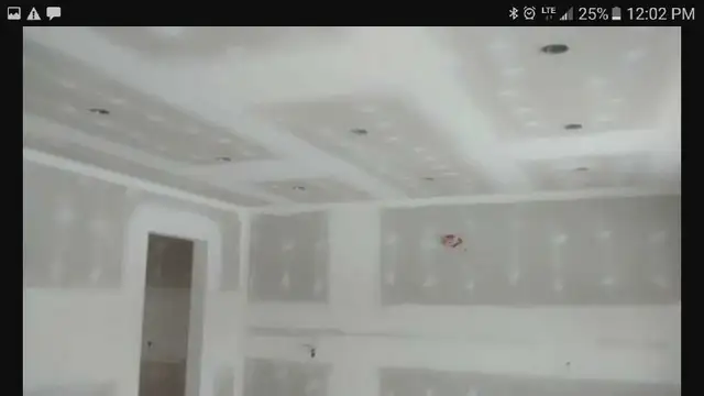 Drywall taping, finishing, plastering,  mudding, stucco removal in Drywall & Stucco Removal in Oakville / Halton Region - Image 6