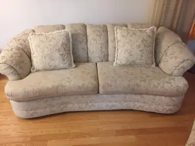 Brand: CA 11256 82L9270 Colour: Beige/Tan 86" x 36" 72" x 36" Fully Assembled Reversible Cushions Ac...