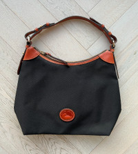 *NEW* beautiful Dooney & Bourke Handbag