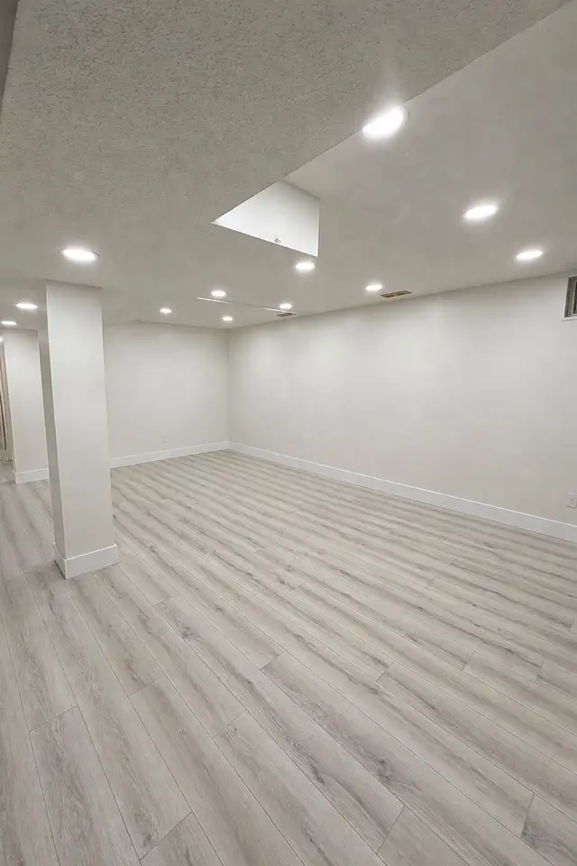 Basement in Long Term Rentals in Ottawa - Image 8