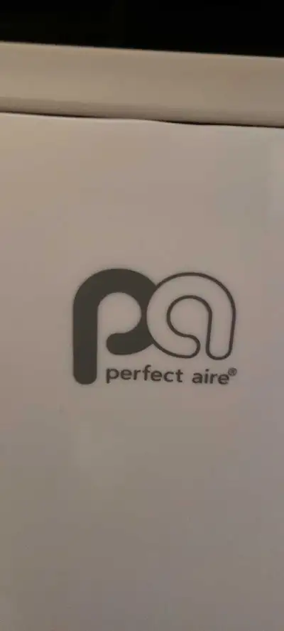 This is a Perfect Aire 2PORT12000 mobile air conditioner. It has 12000 Btu/h cooling capacity and 11...