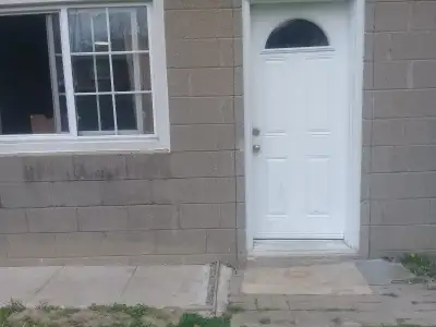 Furnished room for 2 person sharing $450/person is available from Dec 15 • ALL Utilities (Electricit...