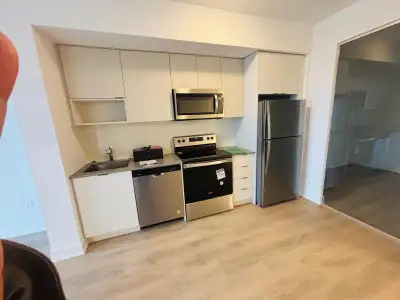 Brand New Condo Available in Square One Mississauga