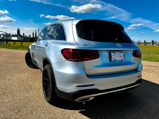 Mercedes Benz GLC 30062863216240258122