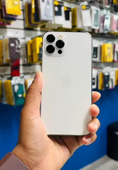 iPhone 12 Pro 256gb, View more
