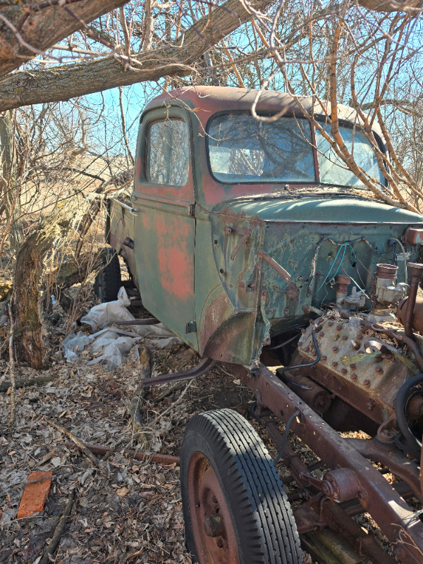 Project  trucks in Classic Cars in Regina - Image 3