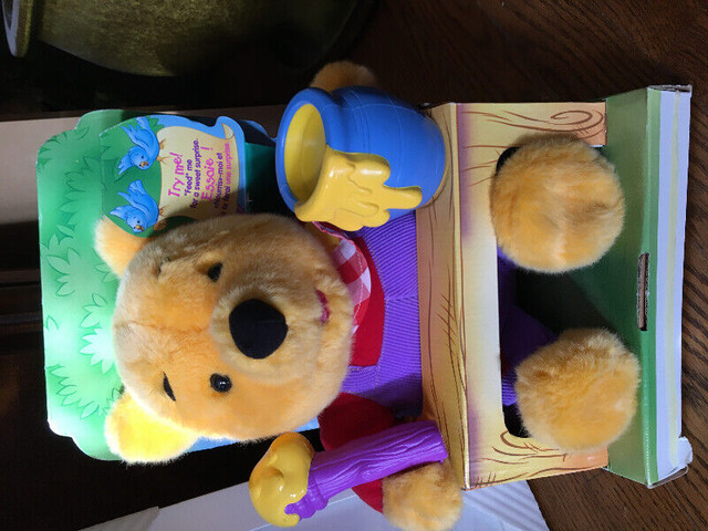 Winnie the Pooh Framed Art (new), Stuffed Toy (new & board books in Toys & Games in Ottawa - Image 4