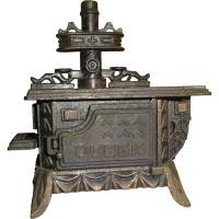 Vintage "Old Time Stove" diecast miniature pencil sharpener