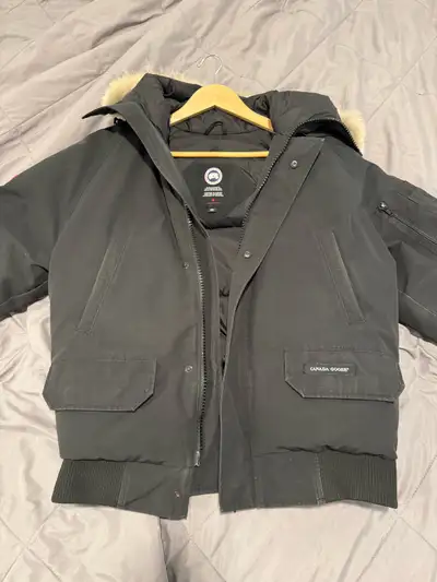 Canada Goose Chilliwack Bomber Heritage (Fur) - Black Medium, View more