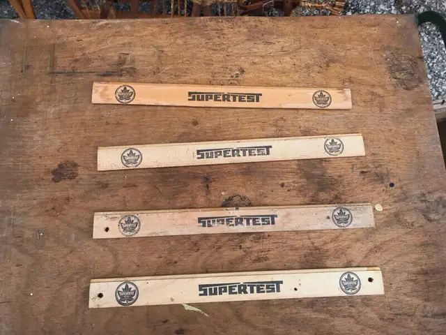 VINTAGE SUPERTEST OIL GASOLINE PATCHES KEY RULERS OPENERS in Arts & Collectibles in Mississauga / Peel Region - Image 6