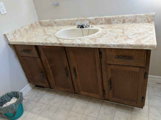 Vanity - complete set in Plumbing, Sinks, Toilets & Showers in Mississauga / Peel Region