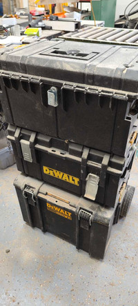 DeWalt tool boxes with cart
