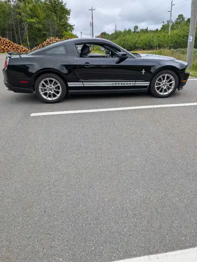Excellent shape, only 63000 kms. V6, automatic, 305 HP. Stored every winter in heated garage. New in...
