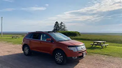 2008 Ford Edge- selling for parts. Fully loaded with new alternator, new AC compressor, new windshie...