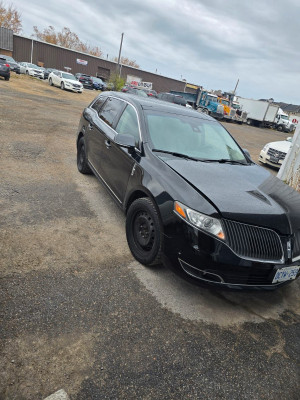 2014 Lincoln MKT