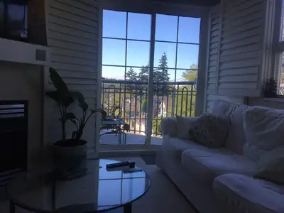 2BDRM 2BATH apt, Kits, UBC, 4blocks to ocean.