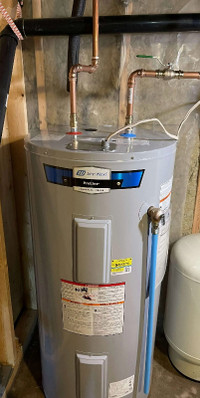 Hot water tank installation