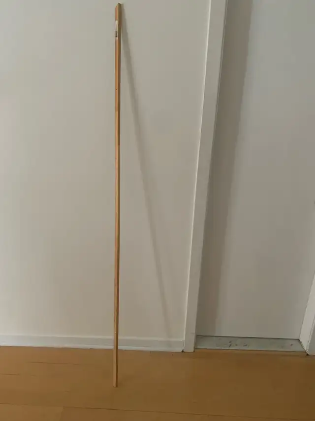 Wood Baseboard / Molding Trim - Plinthe / Bande de Calfeutrage in Windows, Doors & Trim in City of Montréal - Image 2