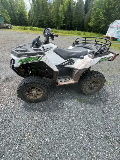 Cheap out got a cheap starter Not turning it enough to start it . Had it running the other day . Mis...