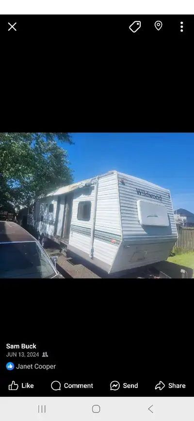 MUST GO MAKE OFFER !!!! NEED GONE ASAP Tiny home / bunkie 2006 mobile home trailer trailer 40 ft sle...