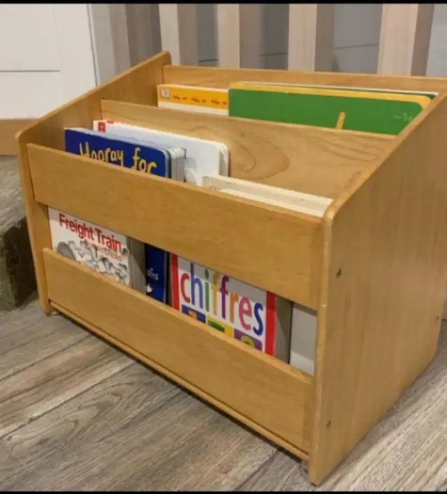 Children's Bookcase in Storage & Organization in Owen Sound - Image 5