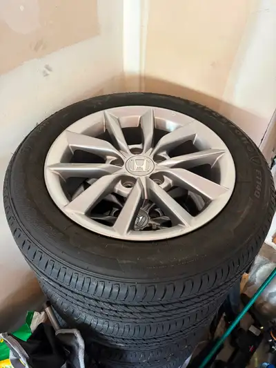 4 Brand new OEM rims and tires for Honda civic No scratches on rims Tires Firestone FT140 are brand...