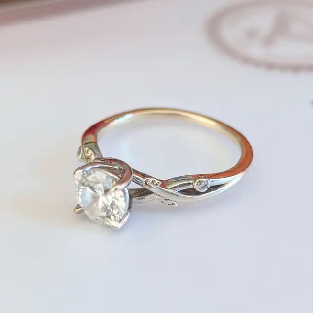 1.02 carat lab grown diamond ring with twig/leaf ring white gold628632741405451222
