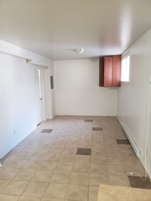 Appartement 2 1/2 à louer - Sauvé Ouest — photo 1