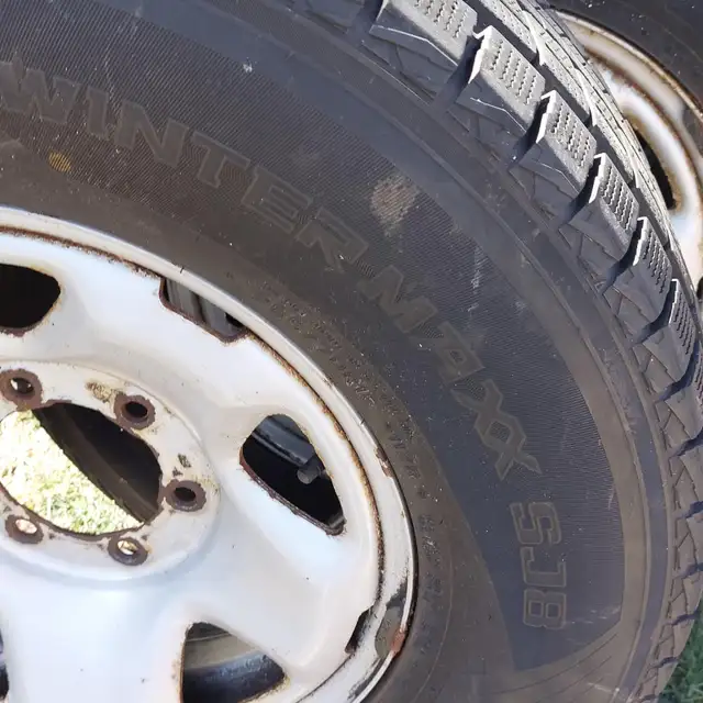 Winter Snow Tires, Toyota Tacoma 2018-2023 in Tires & Rims in Petawawa - Image 3