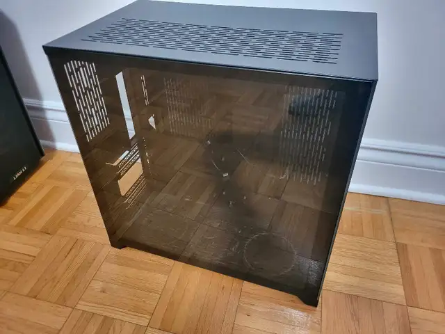 lian li x razer case ordinateur in Desktop Computers in Longueuil / South Shore - Image 4