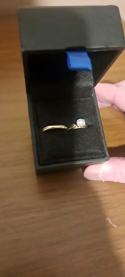 PRICE IS NEGOTIABLE $2,800 for engagement rings! (Original Price about $5,300 roughly) The Band Is M...