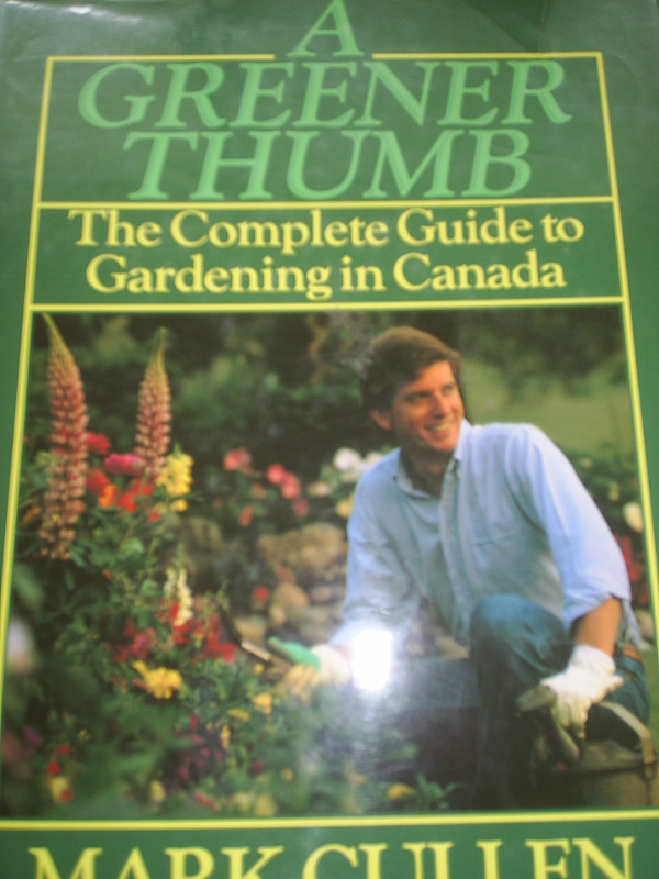 Gardening/Gardner’s Reference Book in Textbooks in Sarnia