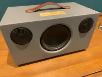 Bluetooth speaker $40 obo