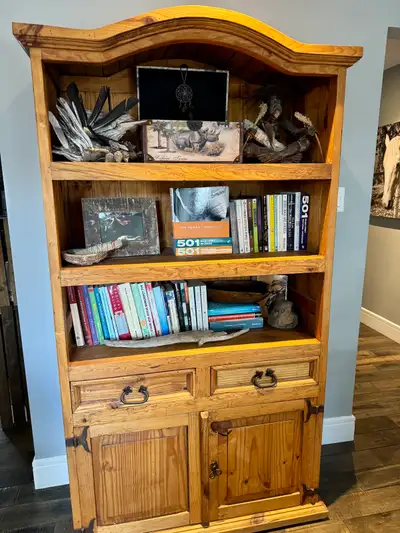 Gorgeous solid wood hutch/book shelf. Handcrafted with rustic hardware. No damage, like new.