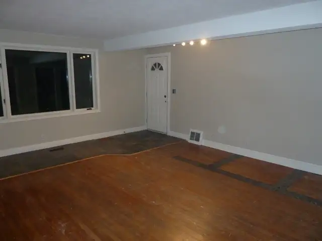 4 Bedroom+ 1 Office House Facing Exhibition Park!! in Long Term Rentals in Guelph - Image 5