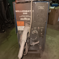 Millermatic 200 Welding Machine