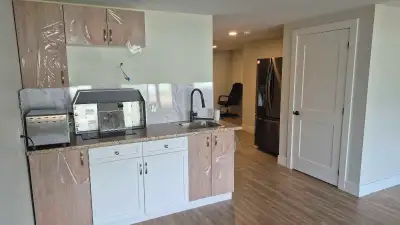MODERN LARGE STUDIO FOR RENT – AVAILABLE  NOW AVRIL 2025