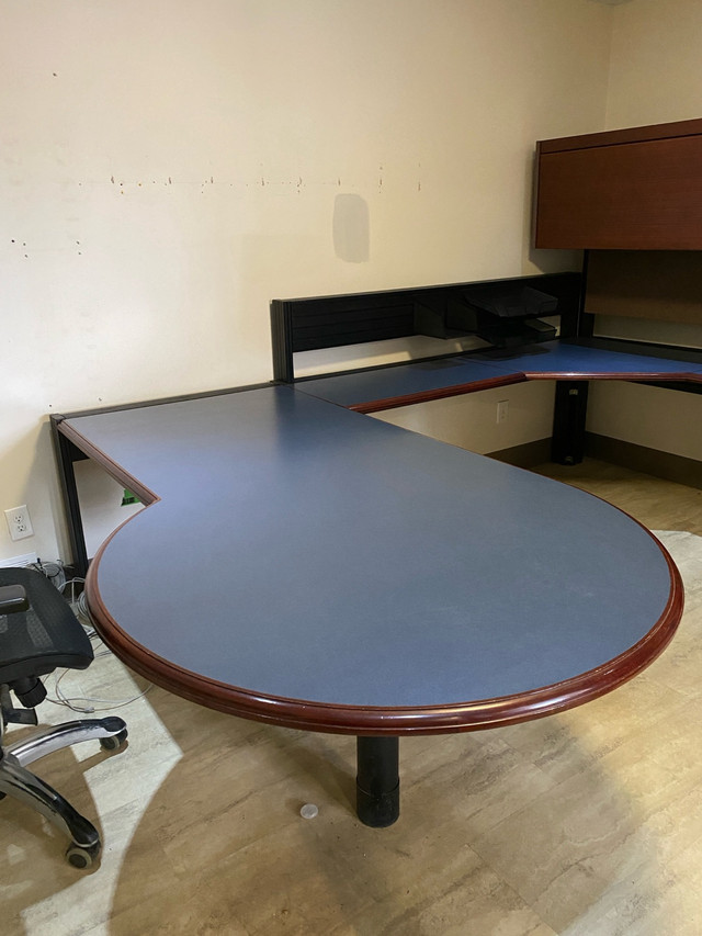 Executive Office Desk - High Quality in Desks in St. Albert - Image 2