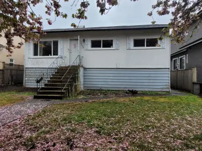 An ENTIRE house for rent on a very big lot 48.3 x 141 ft. Located in South East Vancouver. Near the...
