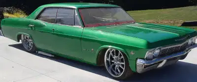 ***URGENT MUST SELL MOVING*** Feast your eyes on this stunning, used 1965 Chevy Impala low rider, a...