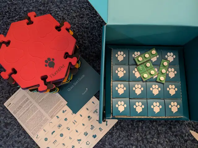 Fluent Pet Talking Buttons64280284586625122