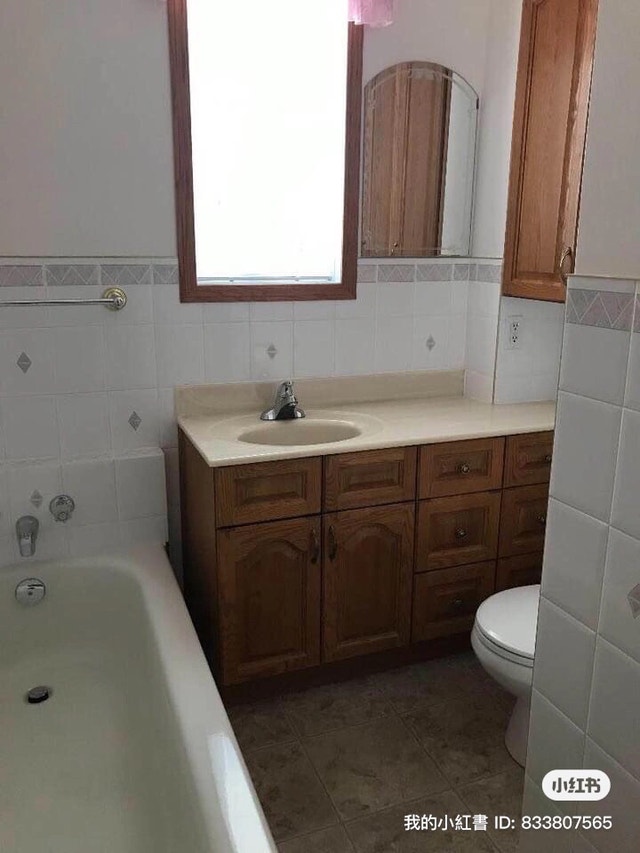 Incl Utilities3 bedroom duplex for rent st Boniface Long Term