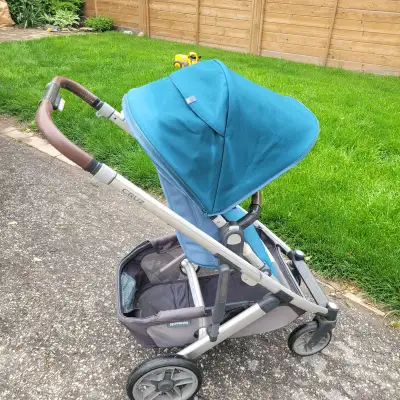 Uppababy Cruz V2 stroller. Mesa car seat, View more