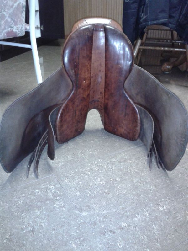 Cutback Saddle in Equestrian & Livestock Accessories in Mississauga / Peel Region - Image 2