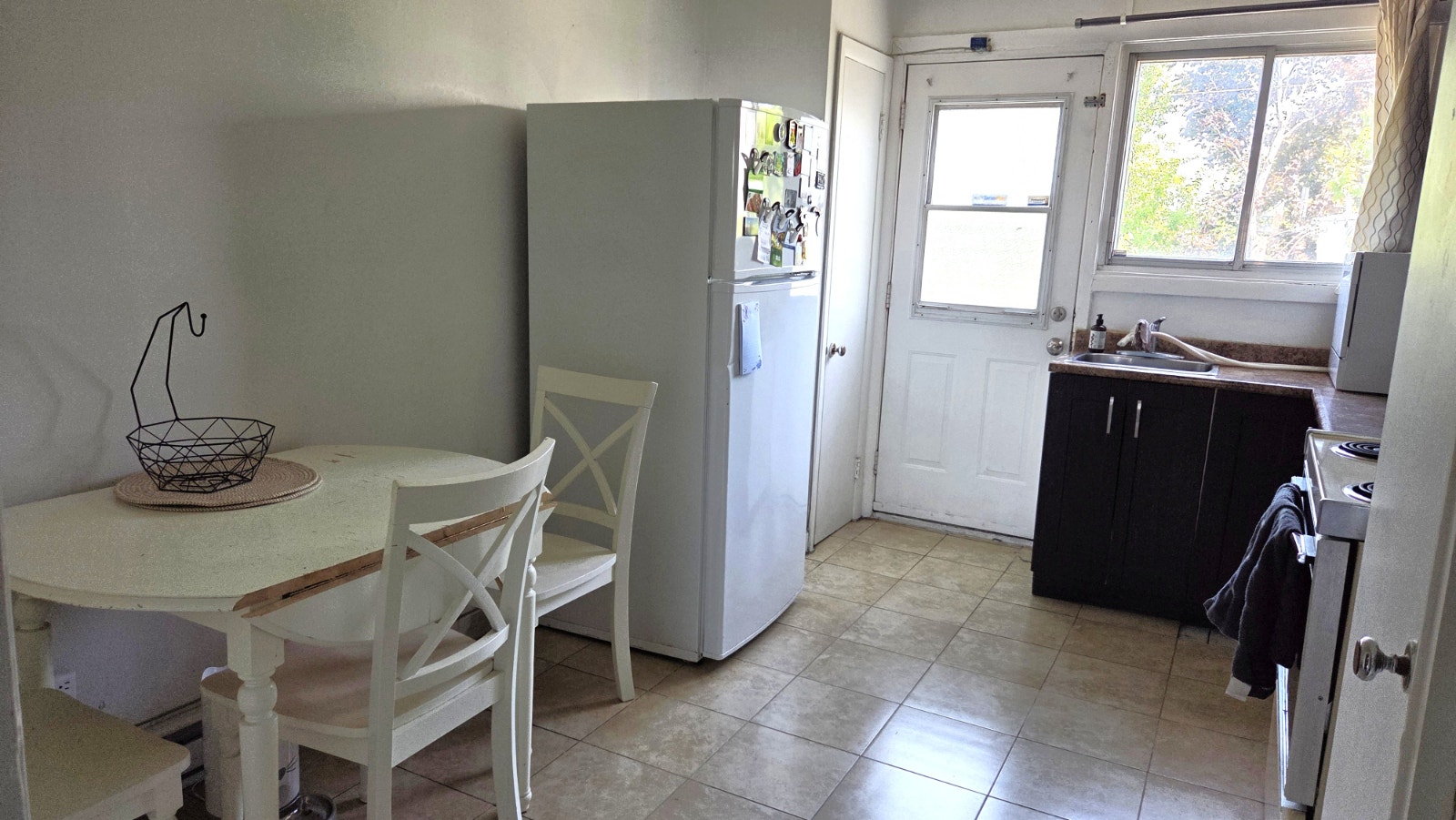 4.5 a louer/4.5 to Rent St-Michel Octobre — photo 2