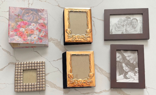 Photo Frames + albums $5 for all in Hobbies & Crafts in Gatineau