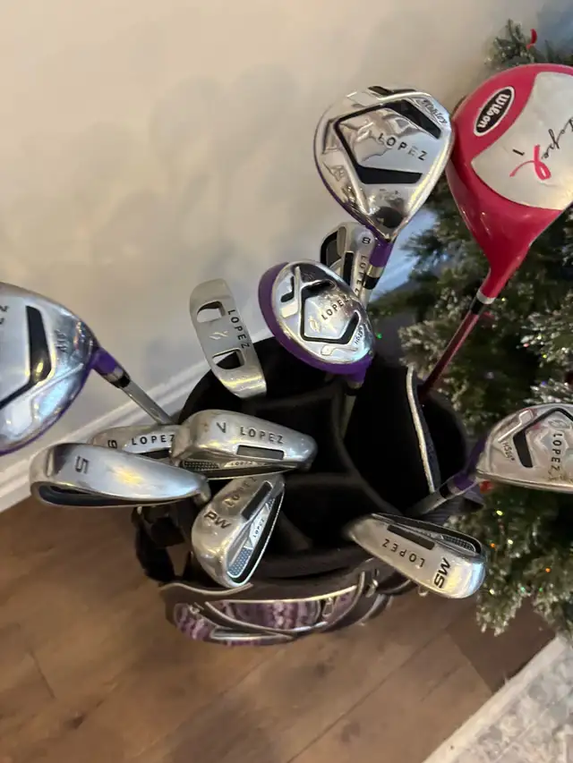 women’s right handed golf set and bag in Golf in Guelph - Image 6
