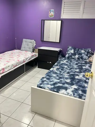 room only for girls